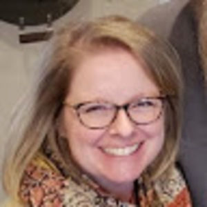 Meet your Posher, Suzanne